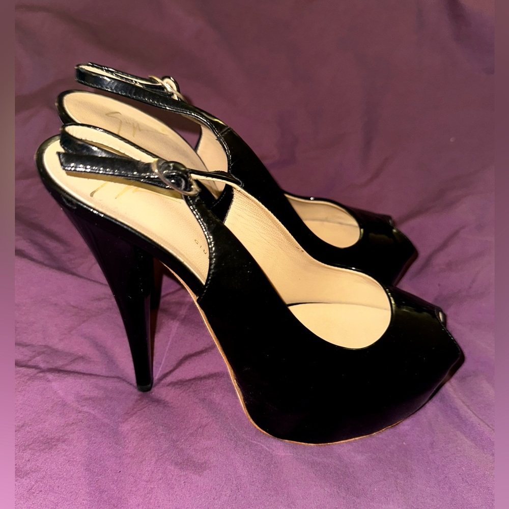 Giuseppe Zanotti Black Patent Leather Peep Toe Slingback Platform Pumps 37.5